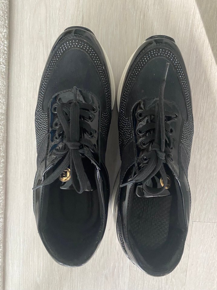 Siyah Bağcıklı Platform Kadın Spor Ayakkabı - Görsel 3