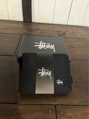 Stüssy cüzdan