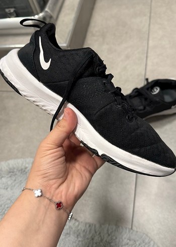 Siyah Bağcıklı Kadın Spor Ayakkabı - Görsel 2