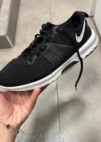 Nike 36,5