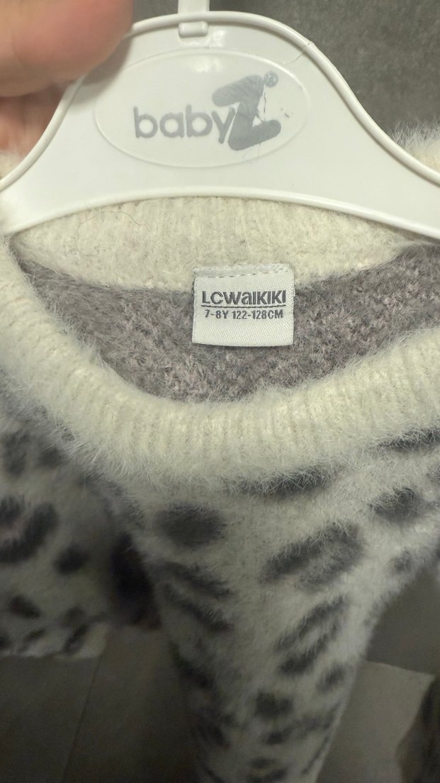 Gri Leopar Desenli Uzun Kollu Kazak - Görsel 3