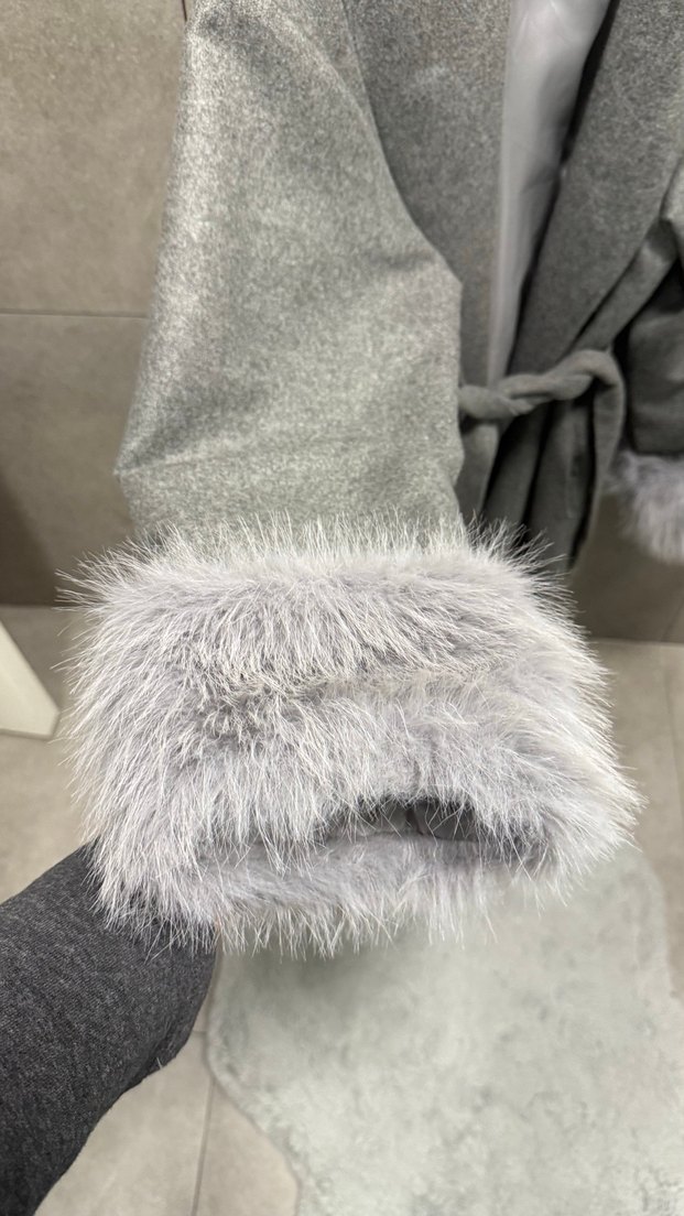 Kadın Gri Kısa Kürklü Ceket - Görsel 3