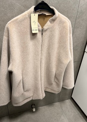 Bej Kadın Peluş Kısa Ceket - Görsel 2