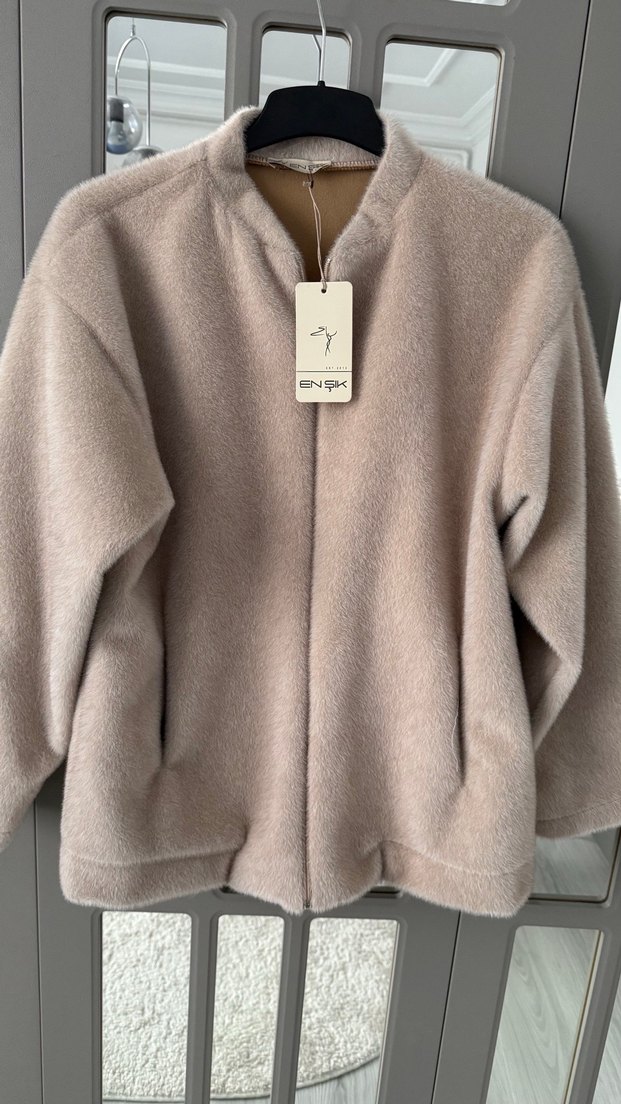 Bej Kadın Peluş Kısa Ceket - Görsel 5