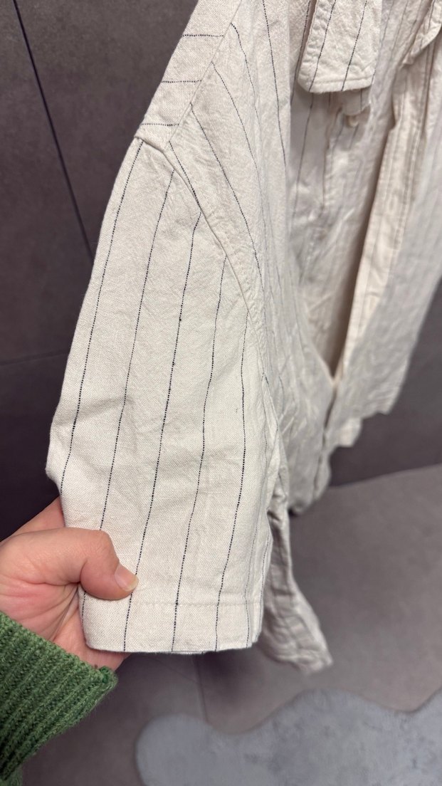 Düğmeli Kısa Kollu Keten Gömlek - Görsel 2