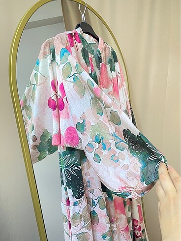 Desenli viskon elbise - Görsel 4