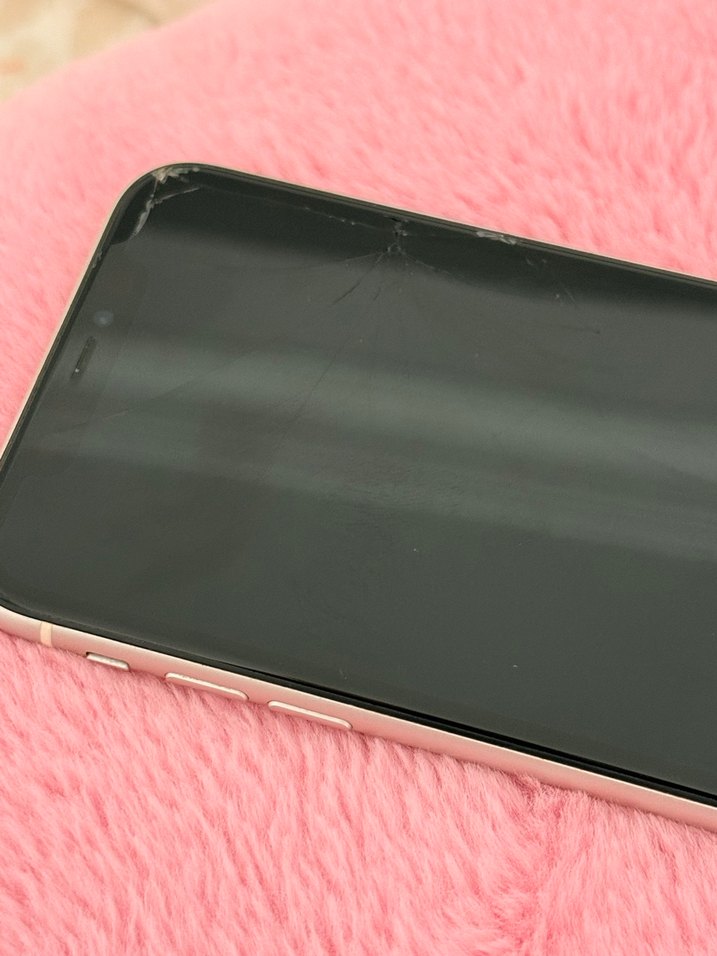 Iphone 11 64 gb - Görsel 2