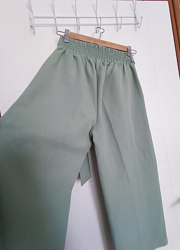 s Beden yeşil Renk S BEDEN YESİL PANTALON