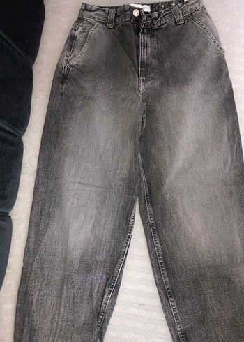 Gri Kadın Denim Bol Kesim Jean