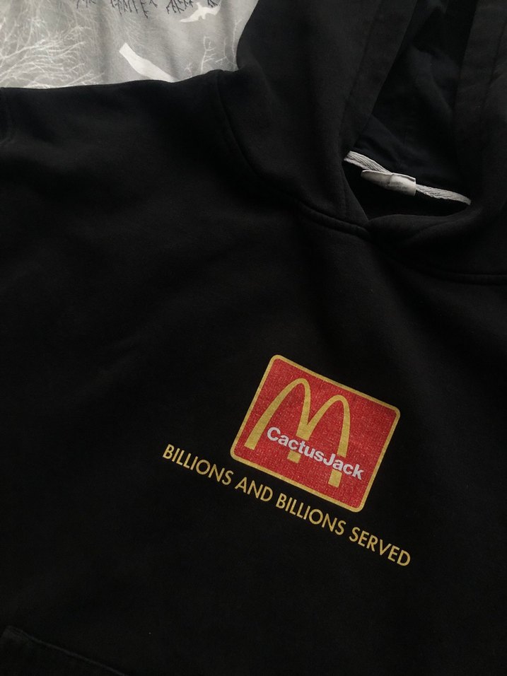 Kapüşonlu Siyah Baskılı Kadın Sweatshirt - Görsel 2