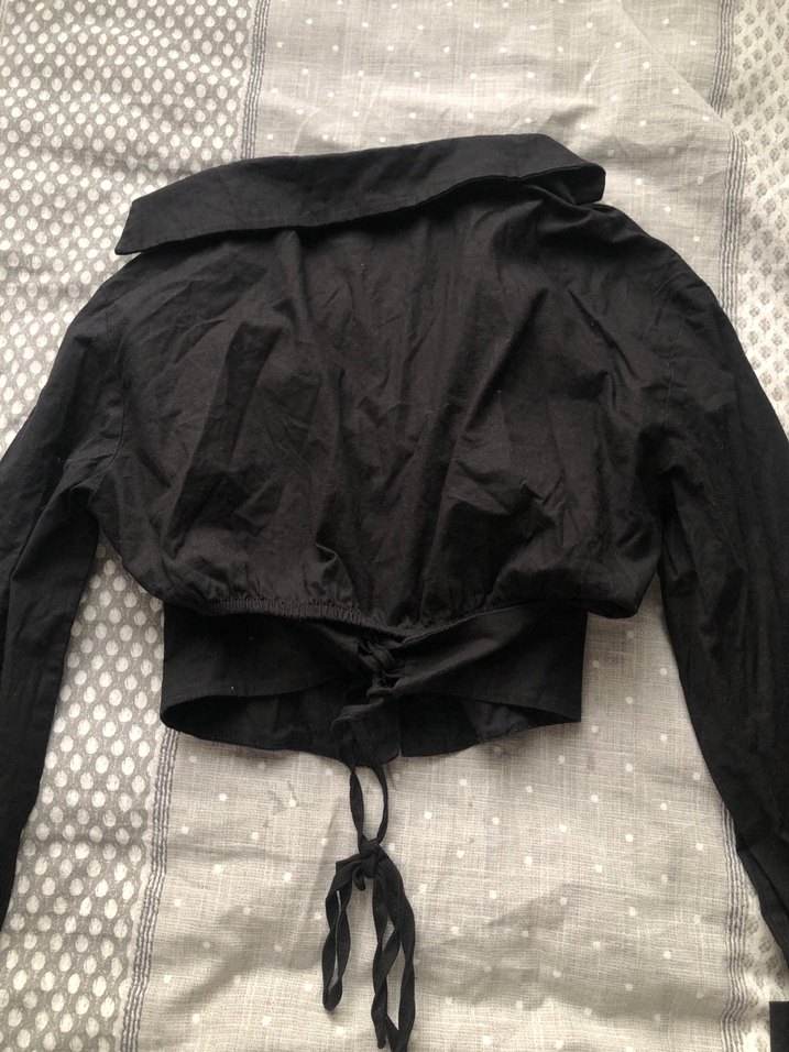 Düğmeli Siyah Gotik Kadın Gömlek - Görsel 2