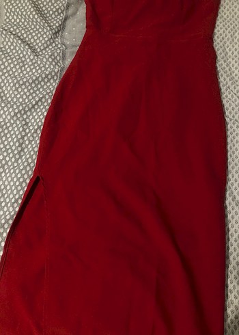 Kırmızı Straplez Midi Abiye Elbise - Görsel 2