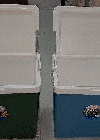Beden Mavi ve Yeşil Soğutucu Kutular kale 25 lt termos