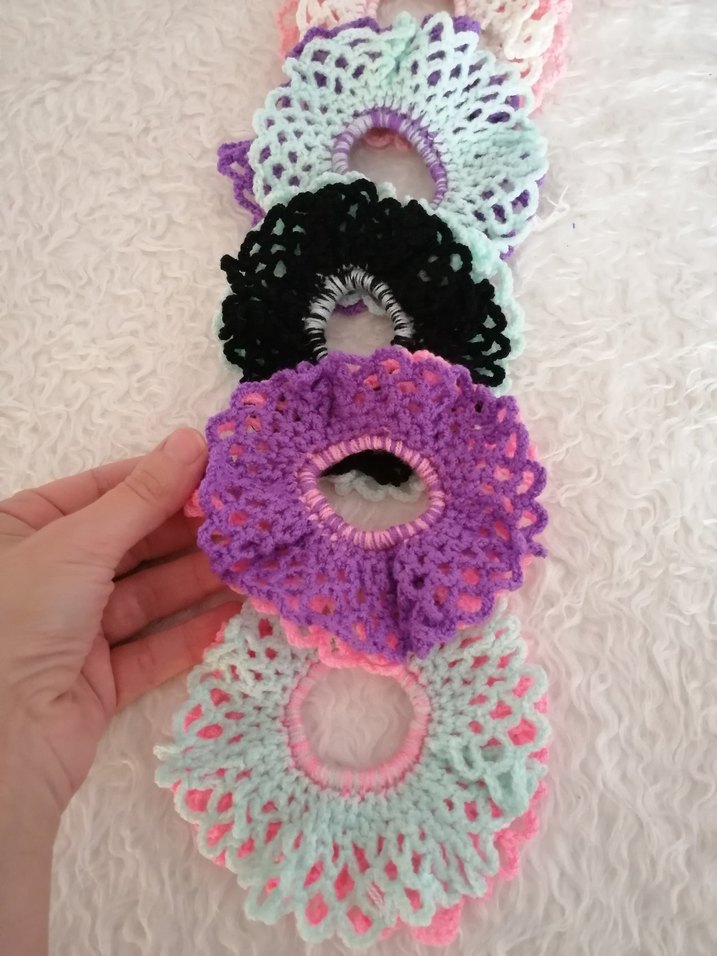 Dantel Detaylı Renkli Örgü Saç Tokaları - Görsel 2