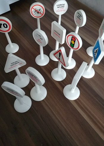 Beyaz Eğitim Trafik İşaretleri Oyuncak Seti - Görsel 2