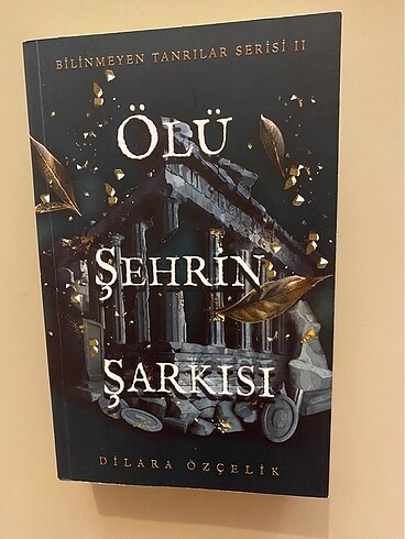 Dilara Özçelik- Ölü Şehrin Şarkısı