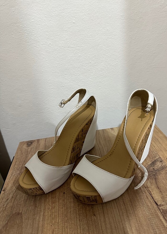 Dolgu topuk - Görsel 2