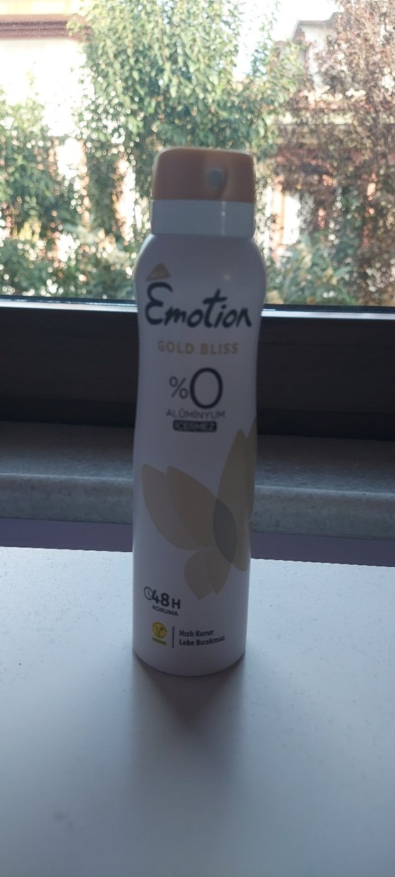 Emotion Gold Bliss Kadın Deodorant 48 Saat - Görsel 2