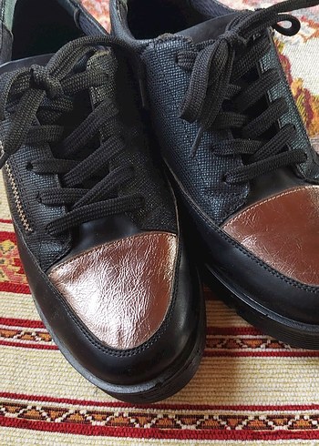 Derimod 38 numara siyah casual deri kadın Ayakkabı - Görsel 2