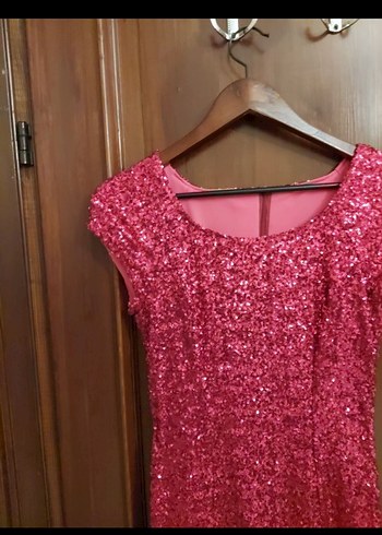 Pembe Payetli Uzun Abiye Elbise - Görsel 3