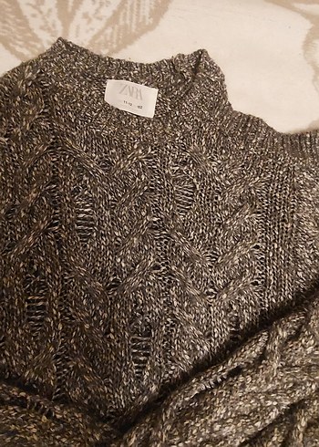 Zara 11 12 Yaş Omzu Açık Örgü Kazak - Görsel 3