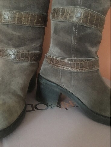Orjınal tergan uzun deri çizme - Görsel 5