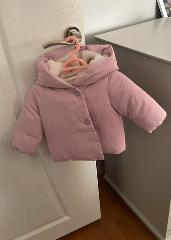 Mango Kız Çocuk Pembe Kapüşonlu Düğmeli Mont - Görsel 3