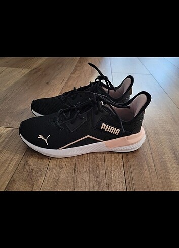 Puma spor ayakkabı 