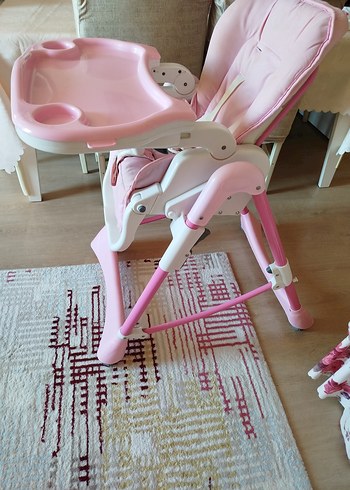 Diğer Pastel Pembe Bebek Mama Sandalyesi