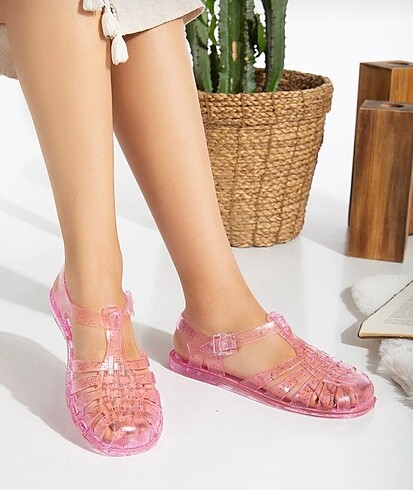 Şeffaf simli pembe sandalet