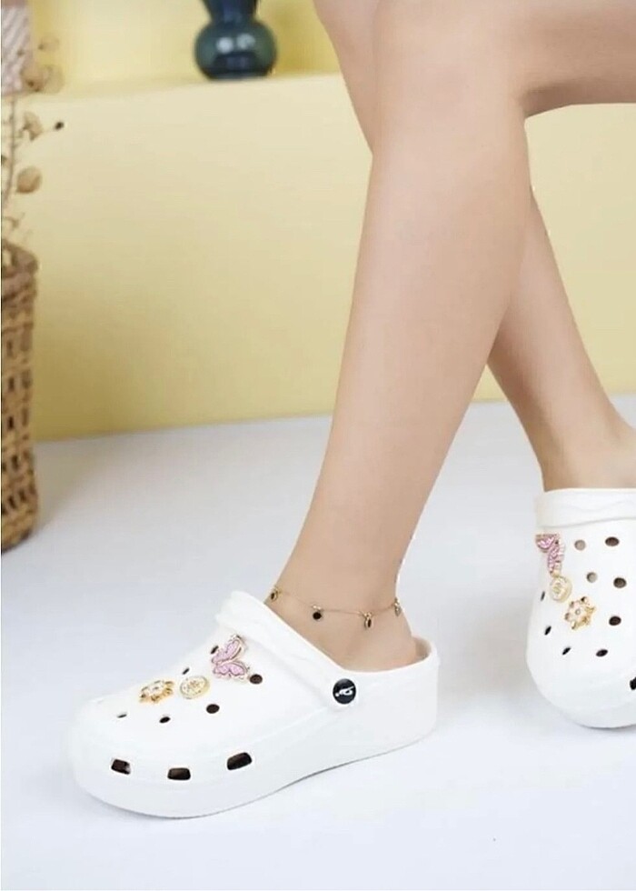 Beyaz masaj tabanlı crocs  terlik - Görsel 2