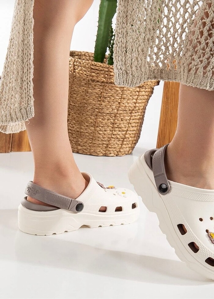 Krem crocs terlik - Görsel 2