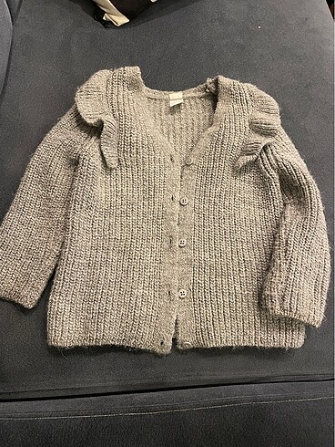 Kiz bebek hirka