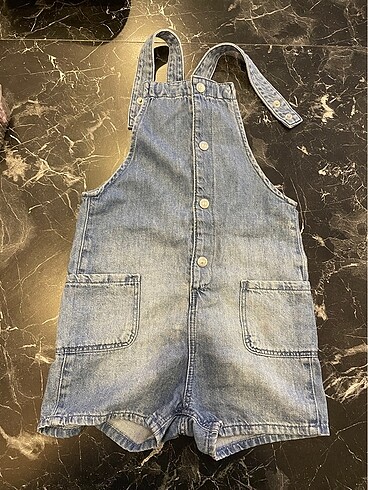 H&m tertemiz şortlu salopit