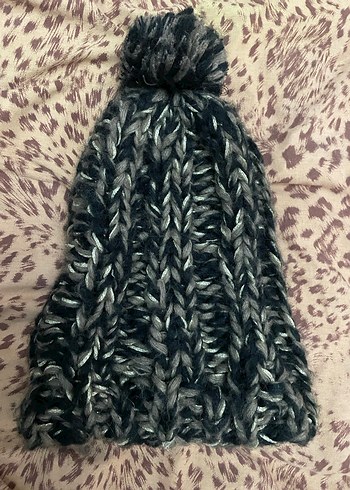 Gri Örgü Ponponlu Kadın Bere - Görsel 2