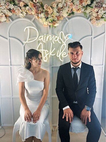 Diğer İsteme söz elbisesi beyaz