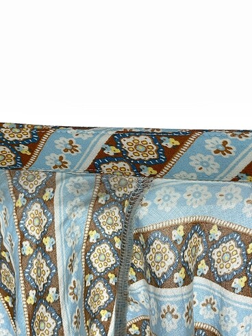 44 Beden çeşitli Renk Diğer Bluz %70 İndirimli.