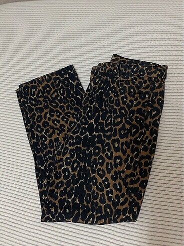 LEOPAR DESENLİ JEAN