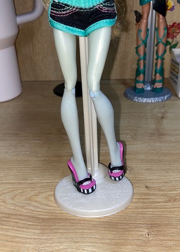 Beden Monster high