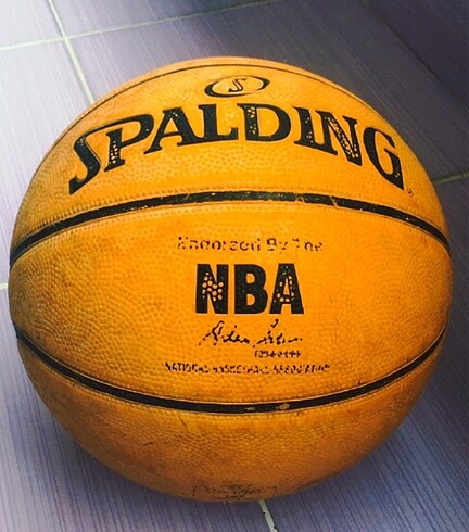 Orijinal basketbol topu
