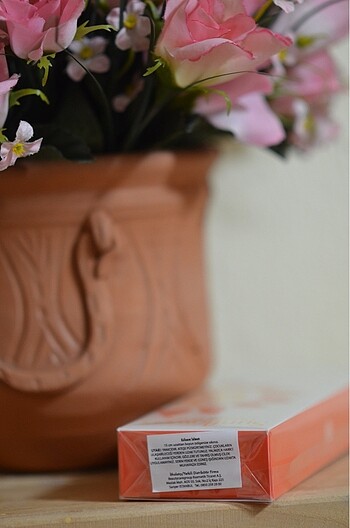 Beden Elizabeth Arden Sunflower Dream Kadın 100ML EDT