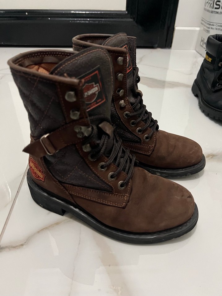 Kahverengi Harley Deri Tokalı Biker Bot - Görsel 2