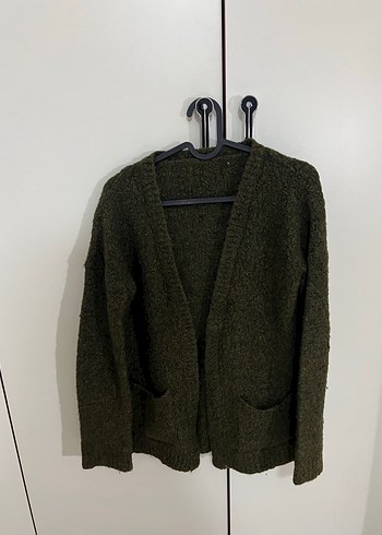 Haki Yeşil Kadın Yün Hırka - Görsel 2