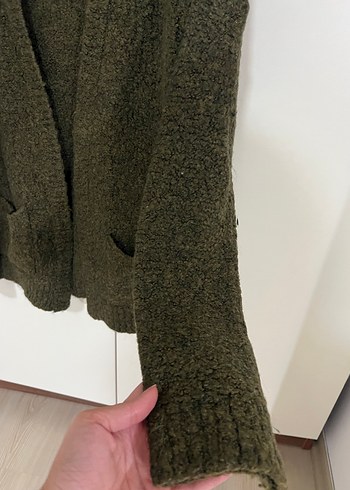 Haki Yeşil Kadın Yün Hırka - Görsel 5