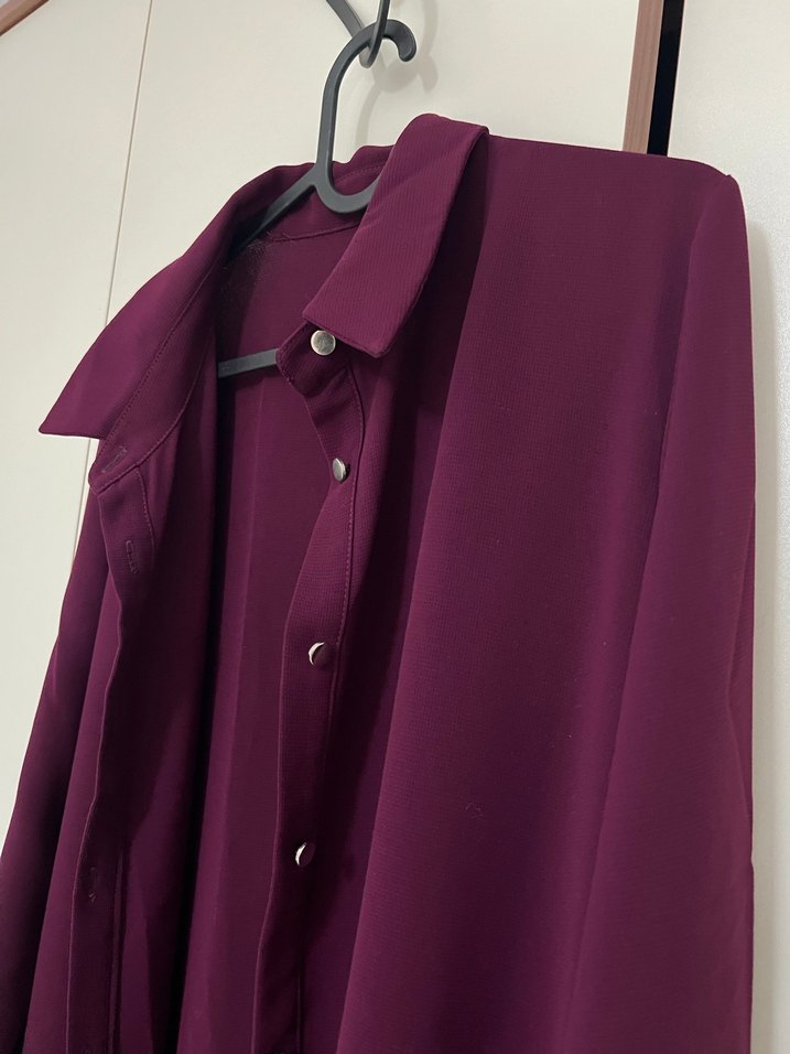 Düğmeli Vişne Çürüğü renginde Uzun Kadın Tunik - Görsel 4