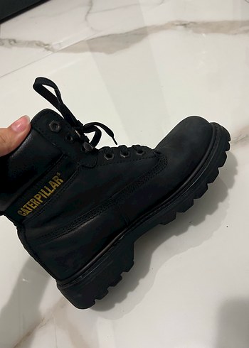 Kadın Siyah Catpillar Bot - Görsel 8
