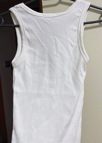 Beyaz Pamuklu Kolsuz Kadın Atlet - Görsel 4