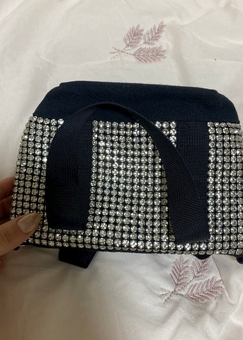 Pul İşlemeli Siyah Kadın Çantası - Görsel 8