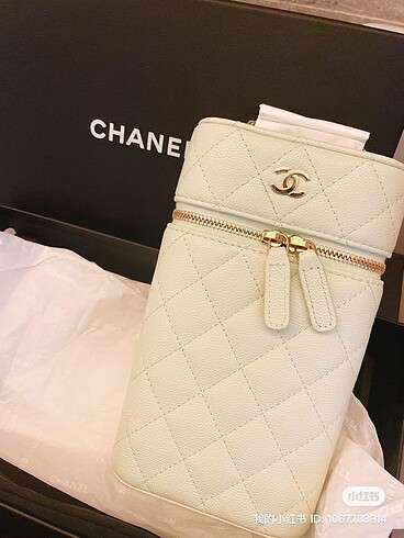  Beden Chanel Kadın Çanta