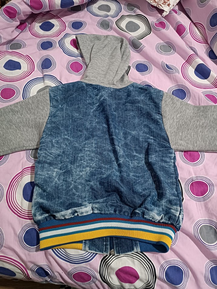 gri Hırka - Görsel 2